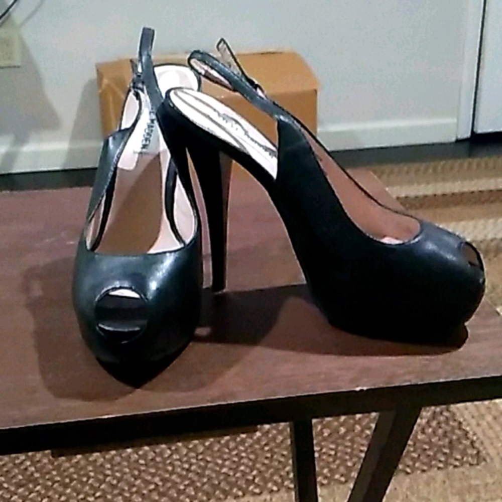 Peep toe platform heels